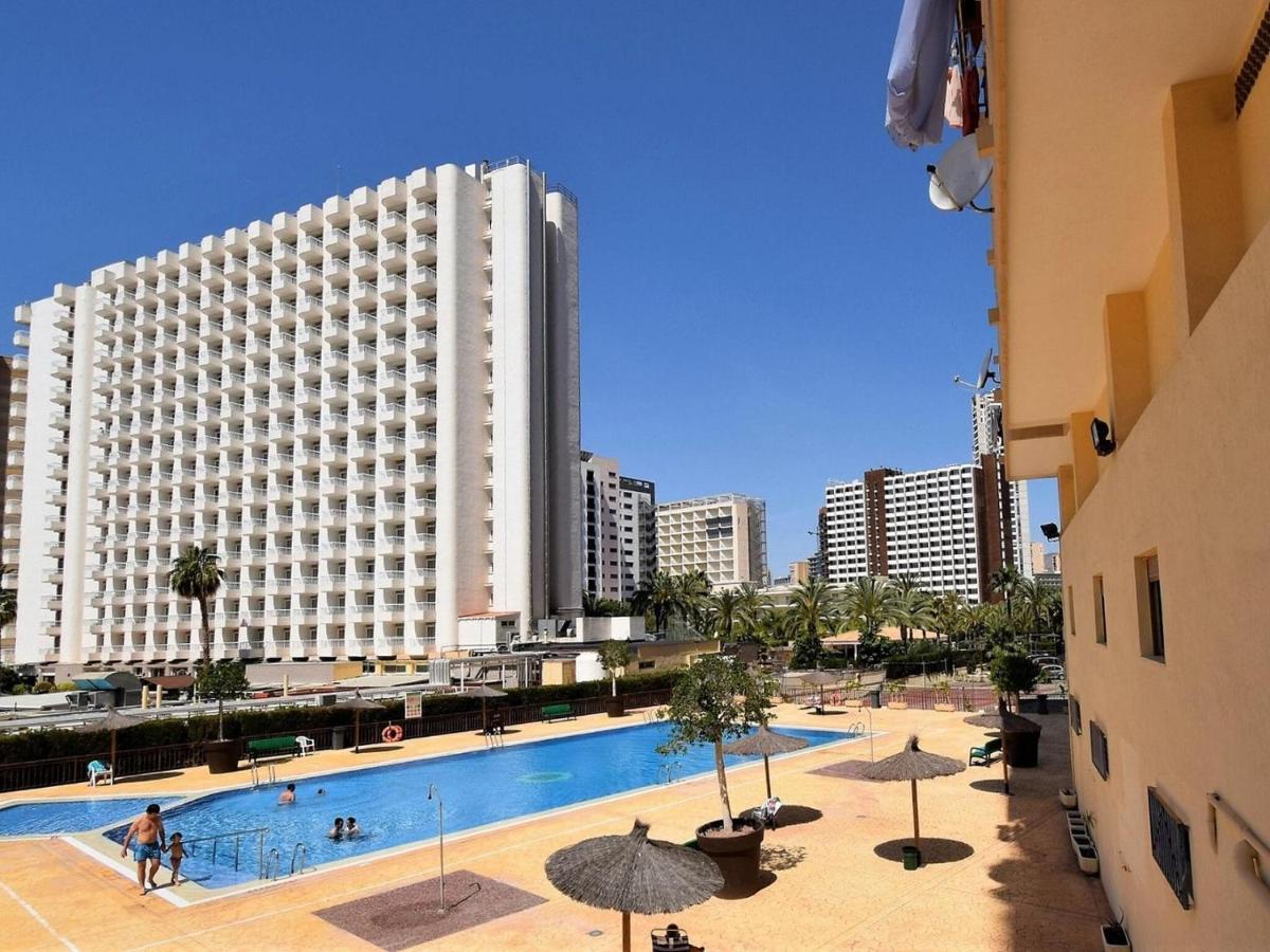 Cosy Apartment In Benidorm With Shared Pool Exterior foto