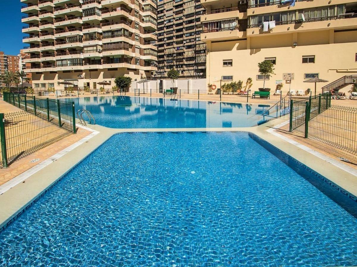 Cosy Apartment In Benidorm With Shared Pool Exterior foto