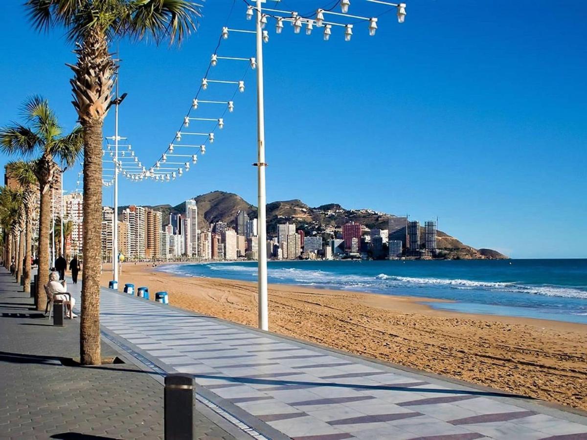Cosy Apartment In Benidorm With Shared Pool Exterior foto
